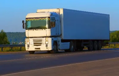 İzmir ile Suşehri Arası Öğrenci Eşyası Taşıma